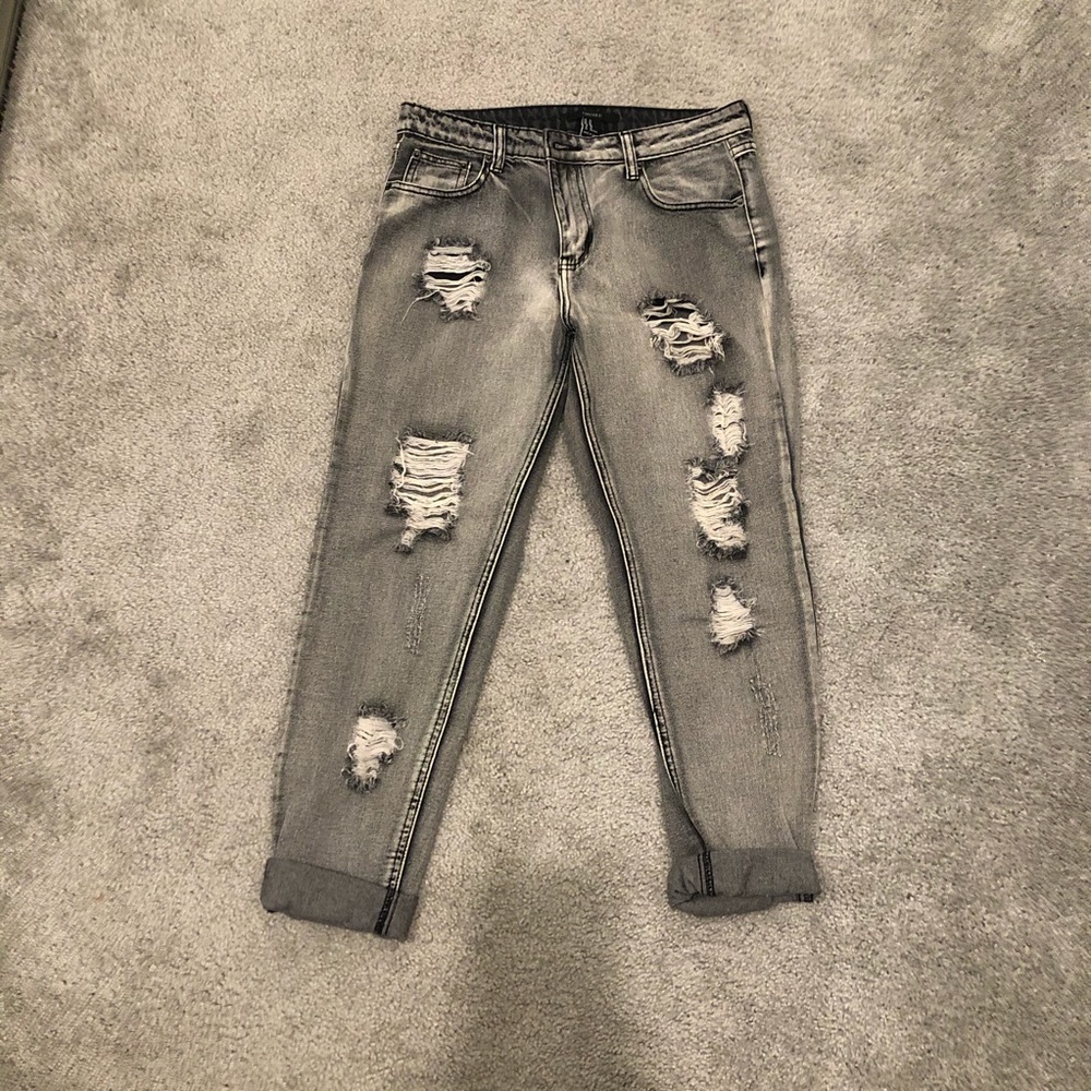 Forever21 boyfriend jeans size 26